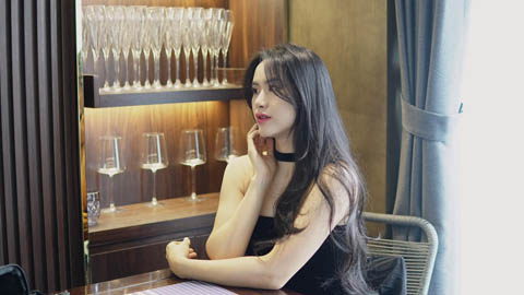  Hương Khánh Ly: Huấn luyện viên thể hình bén duyên Vật truyền thống